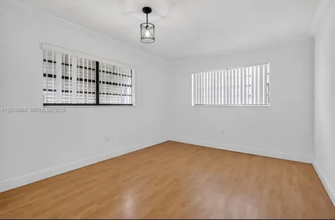 6904 NW 169th Street Hialeah FL 33015