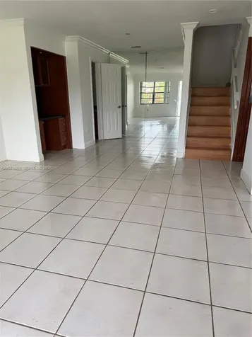 6904 NW 169th Street Hialeah FL 33015