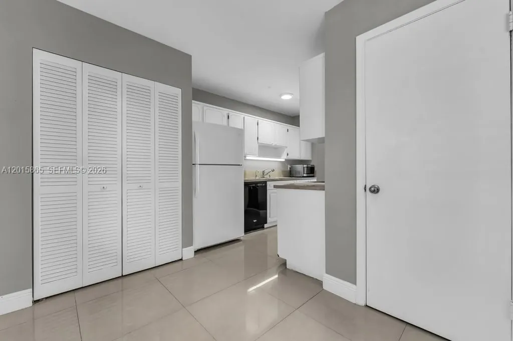 3100 NE 48th Street Fort Lauderdale FL 33308