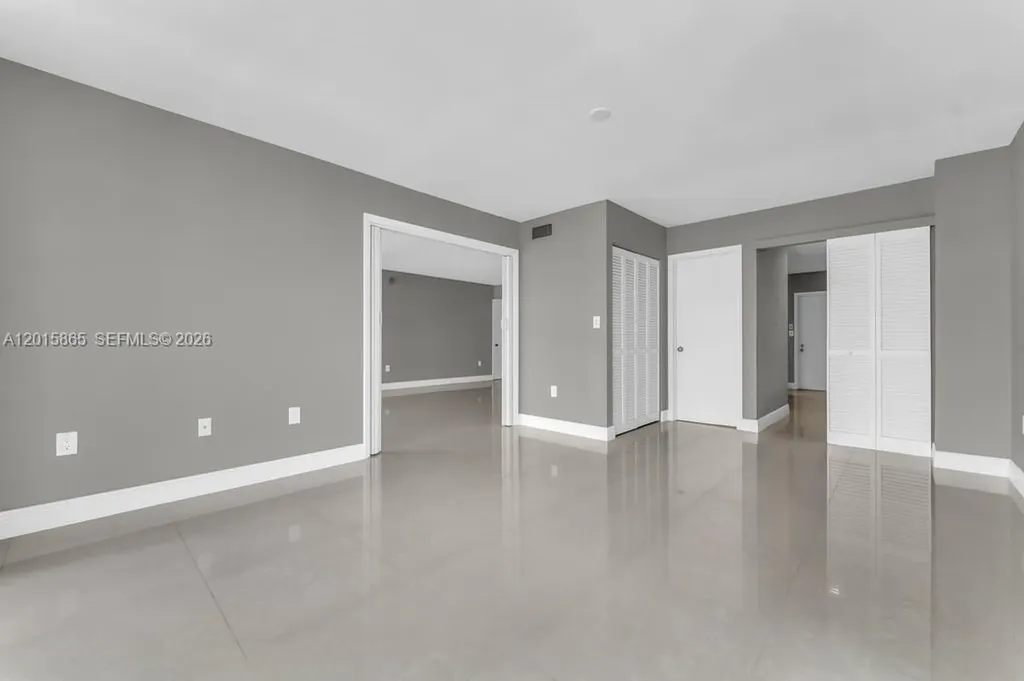 3100 NE 48th Street Fort Lauderdale FL 33308