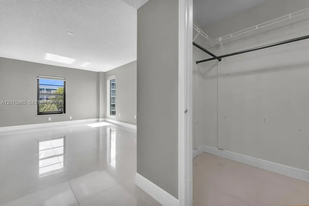 3100 NE 48th Street Fort Lauderdale FL 33308