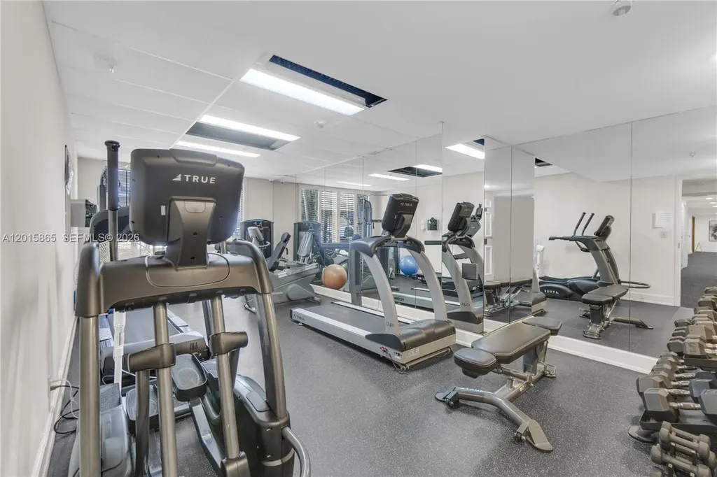 3100 NE 48th Street Fort Lauderdale FL 33308