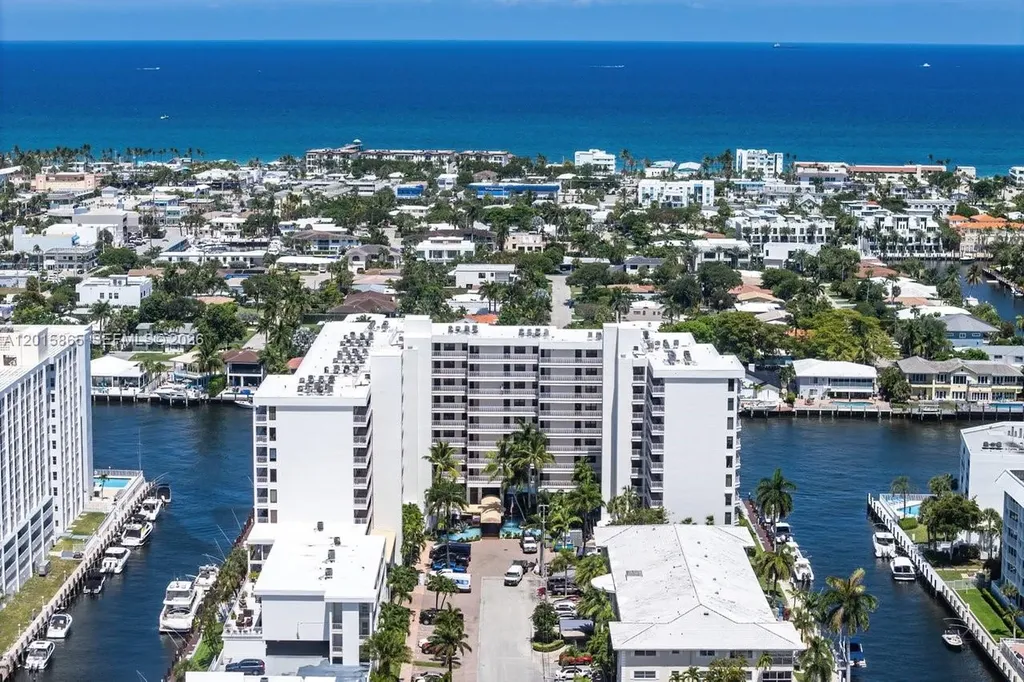 3100 NE 48th Street Fort Lauderdale FL 33308