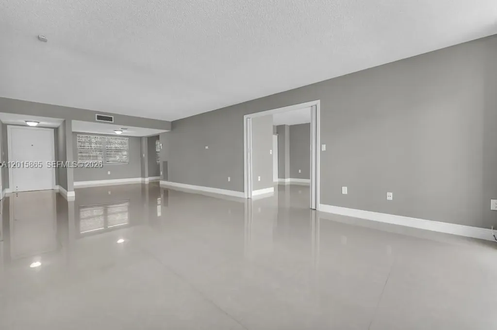 3100 NE 48th Street Fort Lauderdale FL 33308
