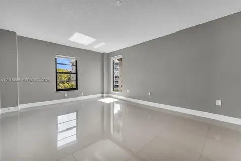 3100 NE 48th Street Fort Lauderdale FL 33308
