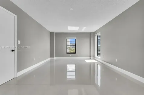 3100 NE 48th Street Fort Lauderdale FL 33308
