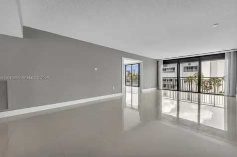 3100 NE 48th Street Fort Lauderdale FL 33308
