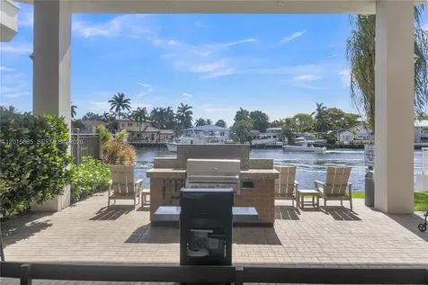 3100 NE 48th Street Fort Lauderdale FL 33308