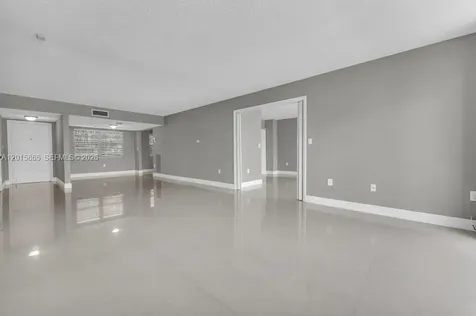 3100 NE 48th Street Fort Lauderdale FL 33308