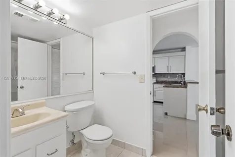 10131 W Sunrise Boulevard Plantation FL 33322