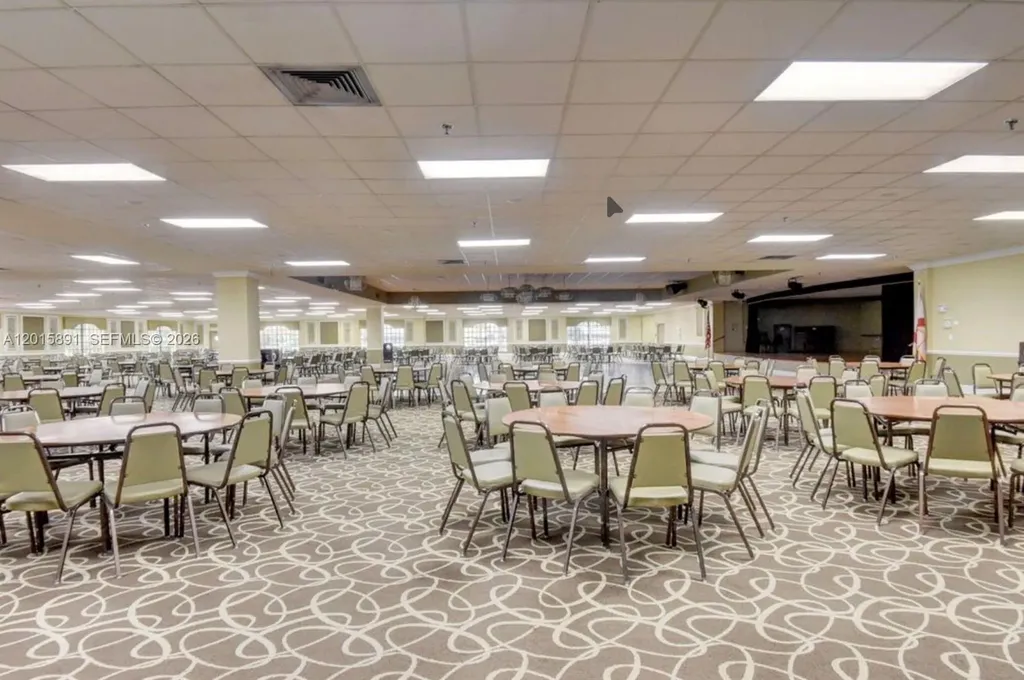 3032 Hythe B Boca Raton FL 33434