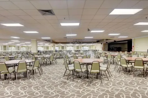 3032 Hythe B Boca Raton FL 33434