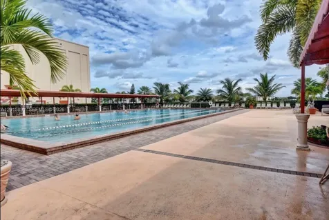 3032 Hythe B Boca Raton FL 33434