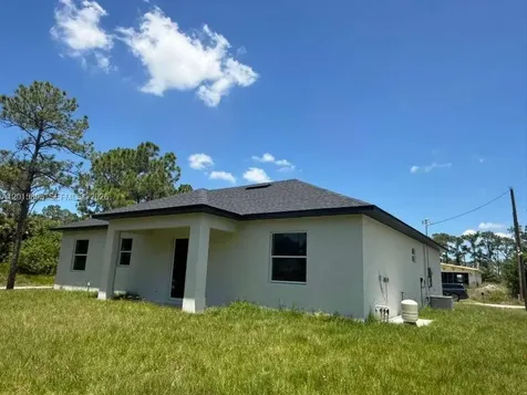 908 Winters Street E Lehigh Acres FL 33974
