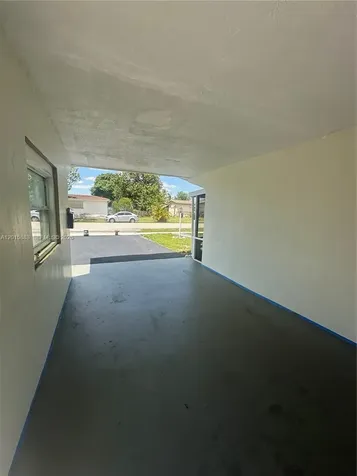 4616 NW 39th Street Lauderdale Lakes FL 33319