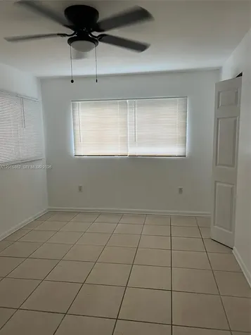469 NE 207th Lane Miami FL 33179
