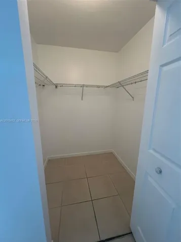 469 NE 207th Lane Miami FL 33179