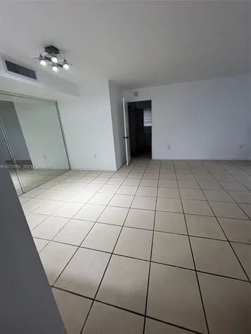 469 NE 207th Lane Miami FL 33179