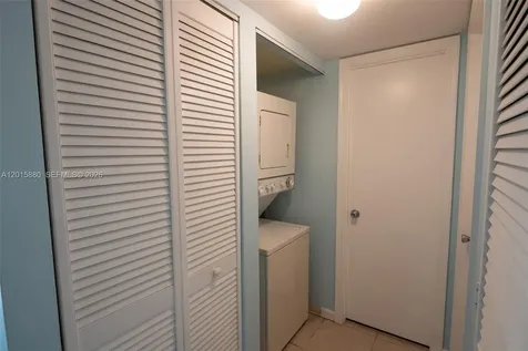 6800 Cypress Road Plantation FL 33317