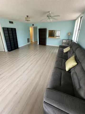 6800 Cypress Road Plantation FL 33317