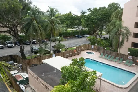 6800 Cypress Road Plantation FL 33317