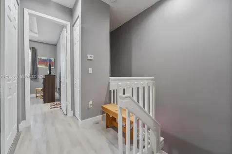 934 NE 42nd Terrace Homestead FL 33033