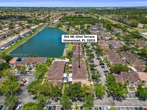 934 NE 42nd Terrace Homestead FL 33033