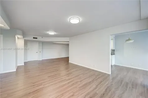 19667 Turnberry Way Aventura FL 33180