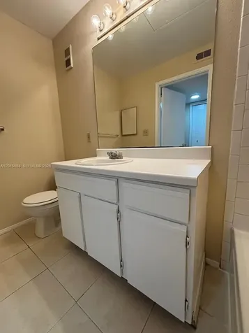 2607 NW 33rd Street Oakland Park FL 33309
