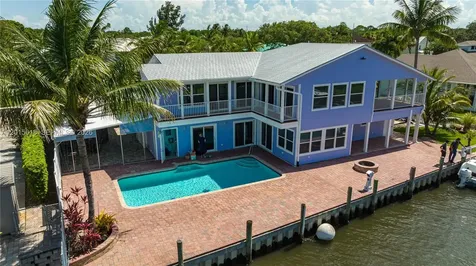 474 Peninsula Drive Fort Pierce FL 34946