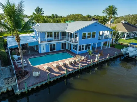 474 Peninsula Drive Fort Pierce FL 34946