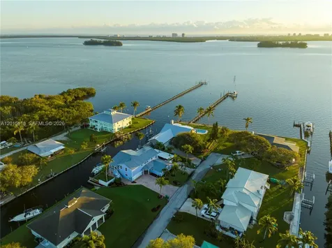 474 Peninsula Drive Fort Pierce FL 34946