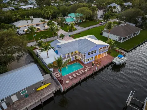 474 Peninsula Drive Fort Pierce FL 34946