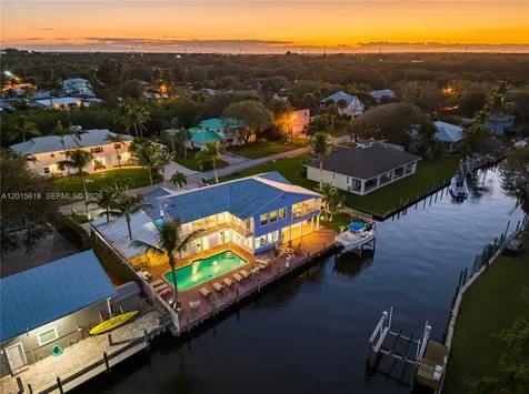 474 Peninsula Drive Fort Pierce FL 34946