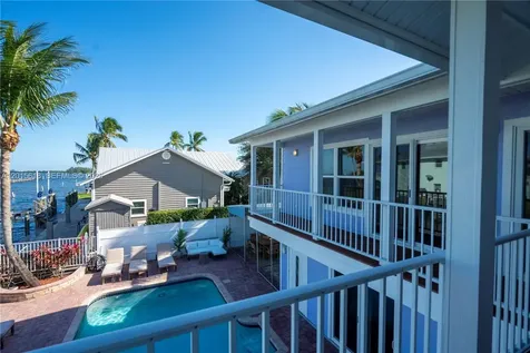 474 Peninsula Drive Fort Pierce FL 34946