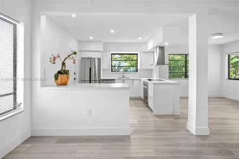 7525 Adventure Avenue North Bay Village FL 33141