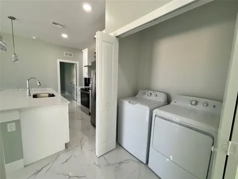 1006/1008 W 12th Street Lehigh Acres FL 33972