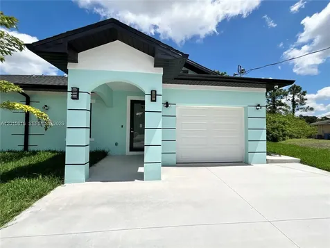 1006/1008 W 12th Street Lehigh Acres FL 33972
