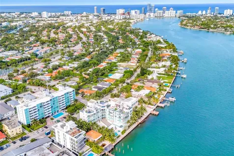 1920 Bay Drive Miami Beach FL 33141