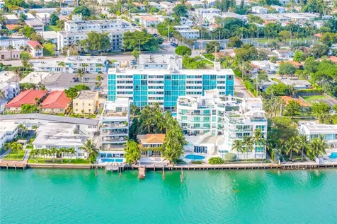 1920 Bay Drive Miami Beach FL 33141