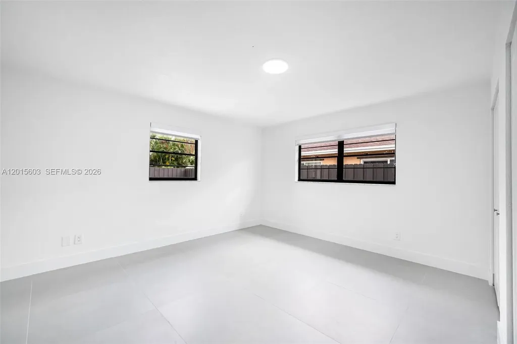 2060 N 26th Avenue Hollywood FL 33020