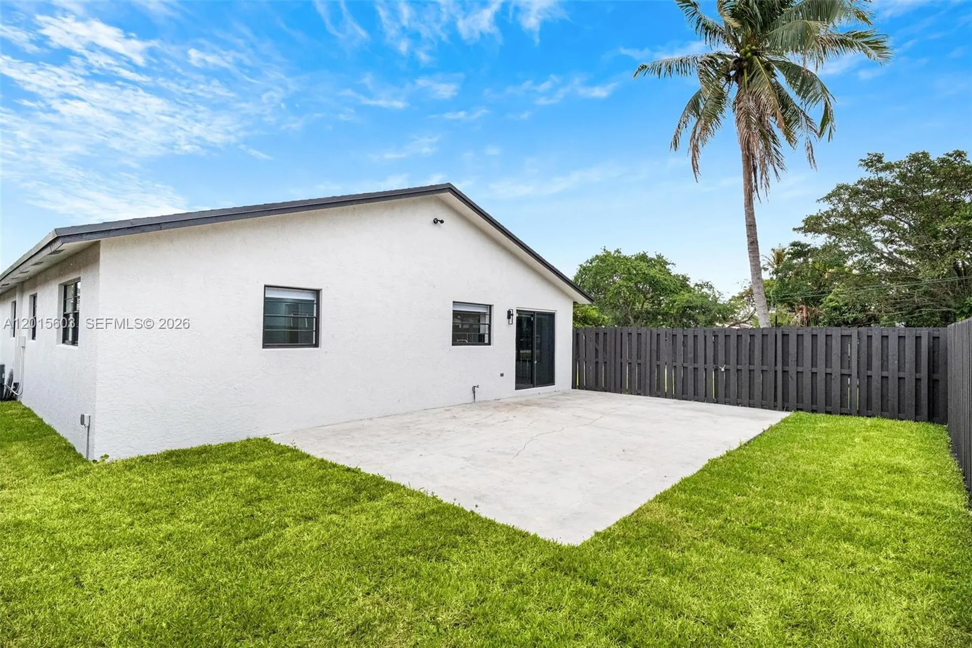 2060 N 26th Avenue Hollywood FL 33020