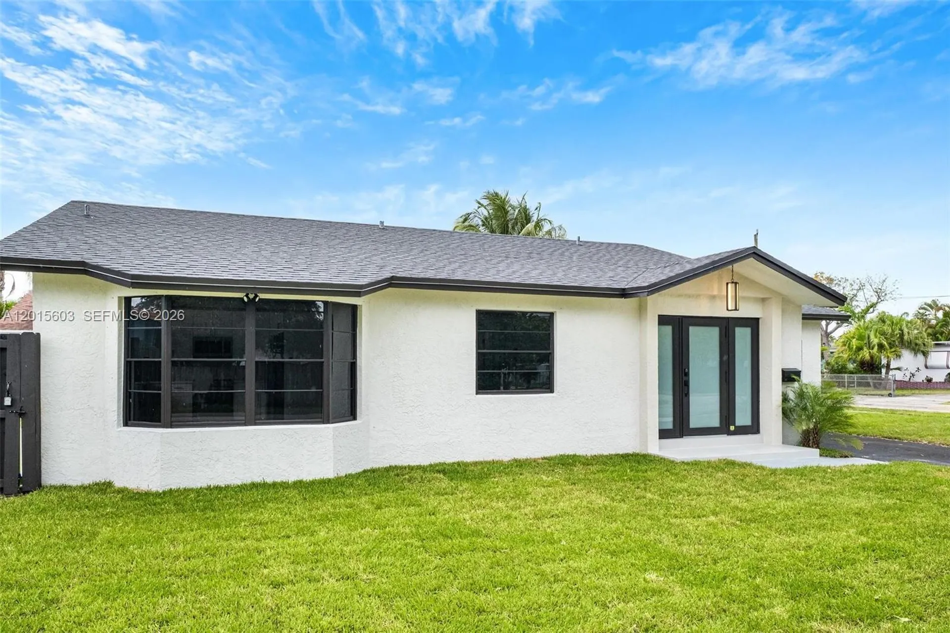 2060 N 26th Avenue Hollywood FL 33020