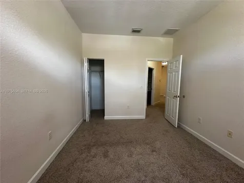 1036 NE 208th Street Miami FL 33179