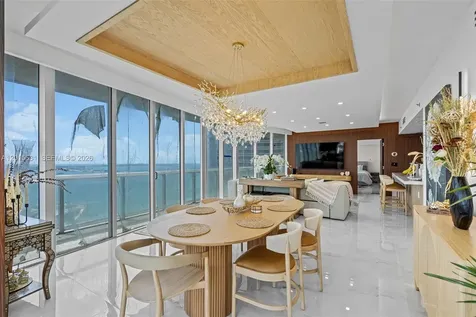 465 Brickell Avenue Miami FL 33131