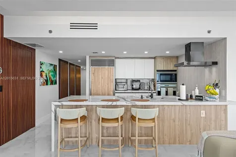 465 Brickell Avenue Miami FL 33131