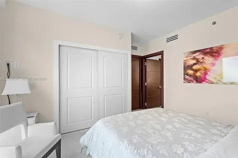 465 Brickell Avenue Miami FL 33131