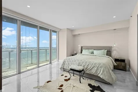 465 Brickell Avenue Miami FL 33131