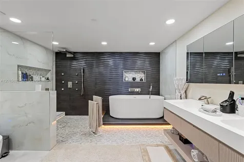 465 Brickell Avenue Miami FL 33131