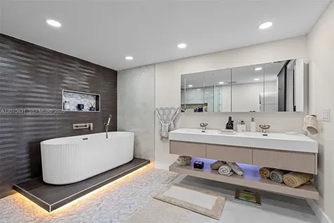 465 Brickell Avenue Miami FL 33131